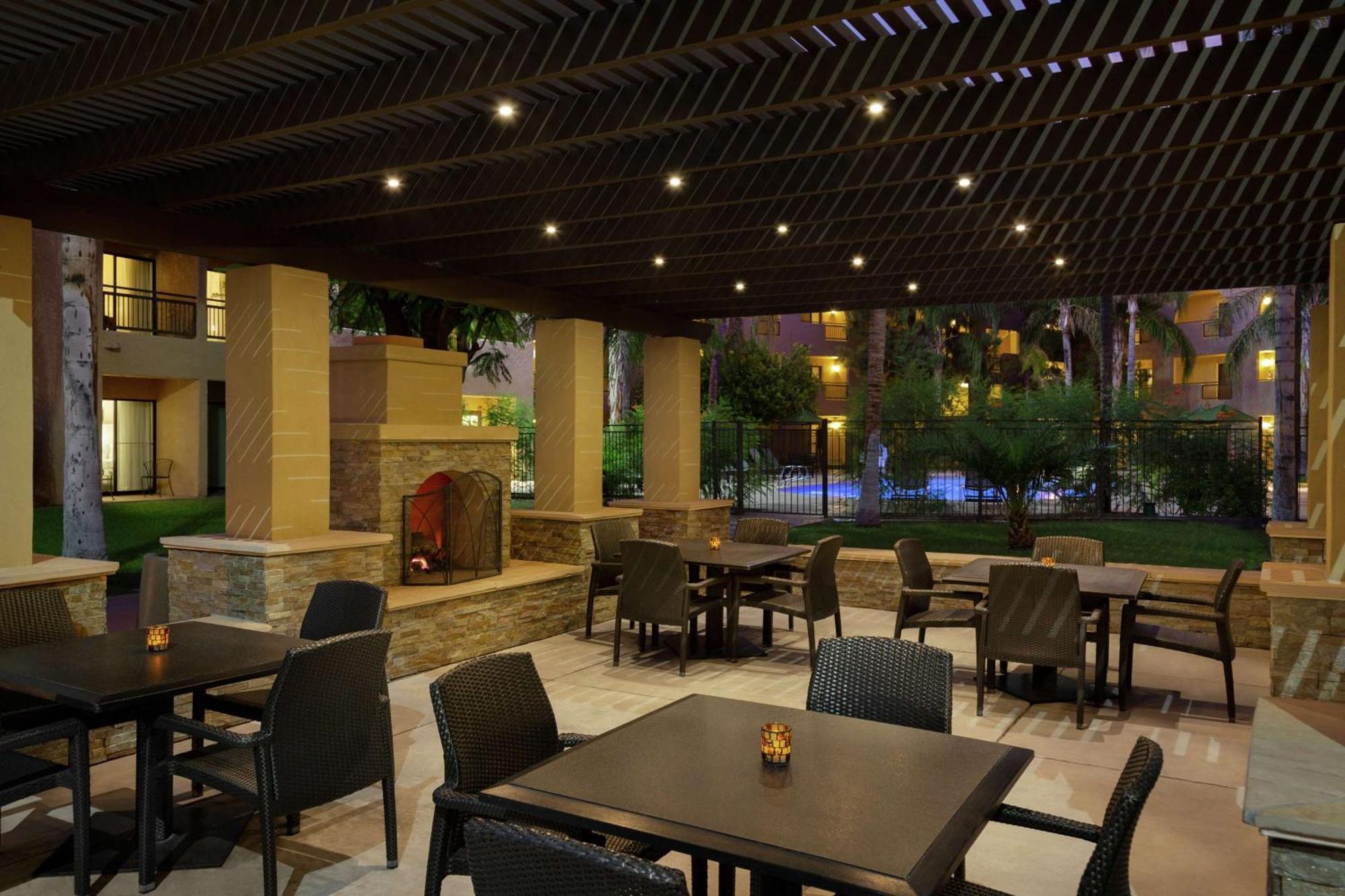 Embassy Suites By Hilton Phoenix Tempe Kültér fotó